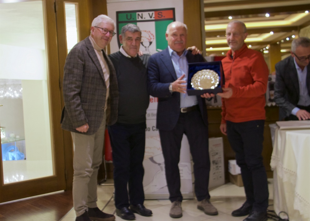 Premiazione del Socio Giovanni Pievani