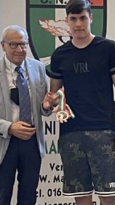 Matteo Rizzo premiato da Muscarà