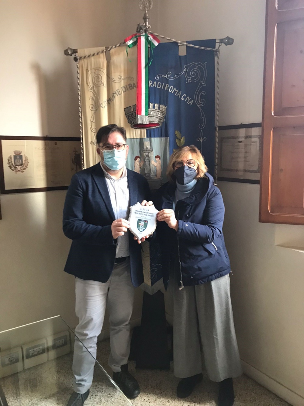 ALFONSINE - ASSESSORE ROBERTA CONTOLI, PAOLO PELLONI del Consiglio Direttivo Sezione UNVS, il Sindaco RICCARDO GRAZIANI