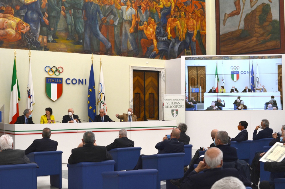 Il Salone d'Onore al Palazzo H del CONI a Roma