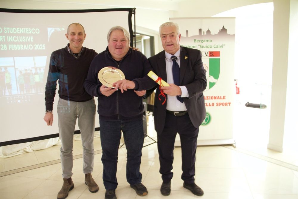 Premiazione del Socio Luciano Marenzi