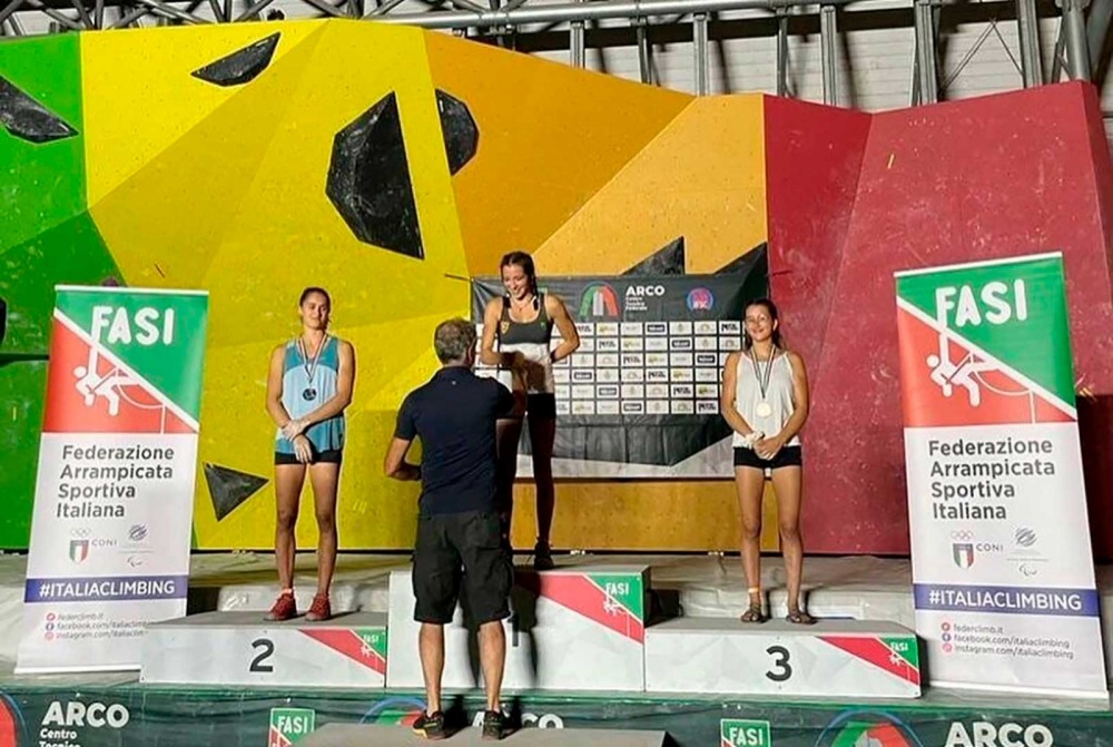 Viola Battistella premiata ad Arco di Trento come Campionessa Italiana Under 20