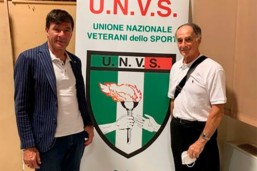Gianni Bugno col presidente UNVS Arona, Luigi Fanchini